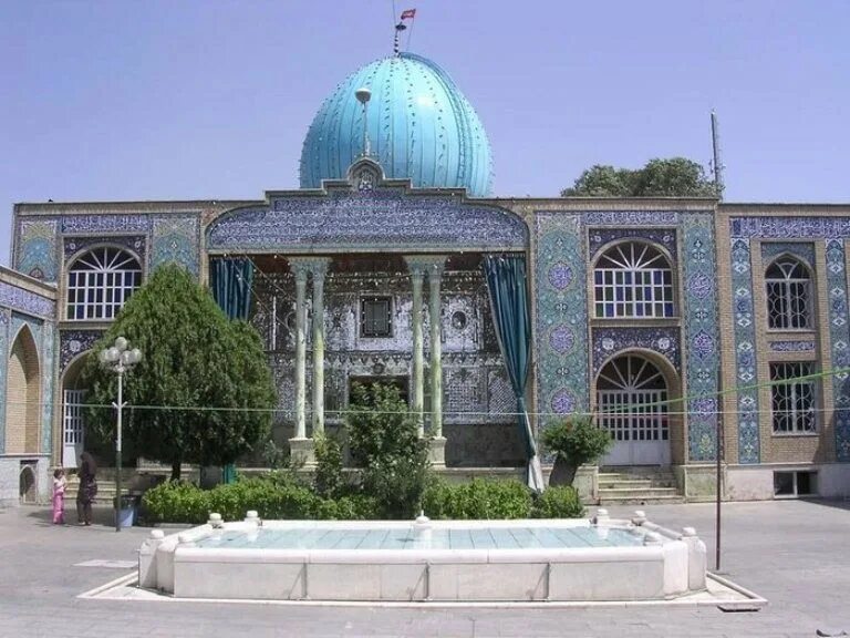 Казвин дворец шаха. Казвин. Казвин иран достопримечательности. Казвин иран. Казвин дворец шаха тахмаспа.