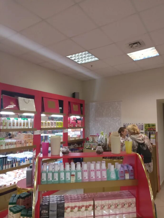 Бутик новая заря. Фирменные магазины новая заря в москве. Бутик новая заря. Новая заря садовая 38. Магазин новая заря на соколе.