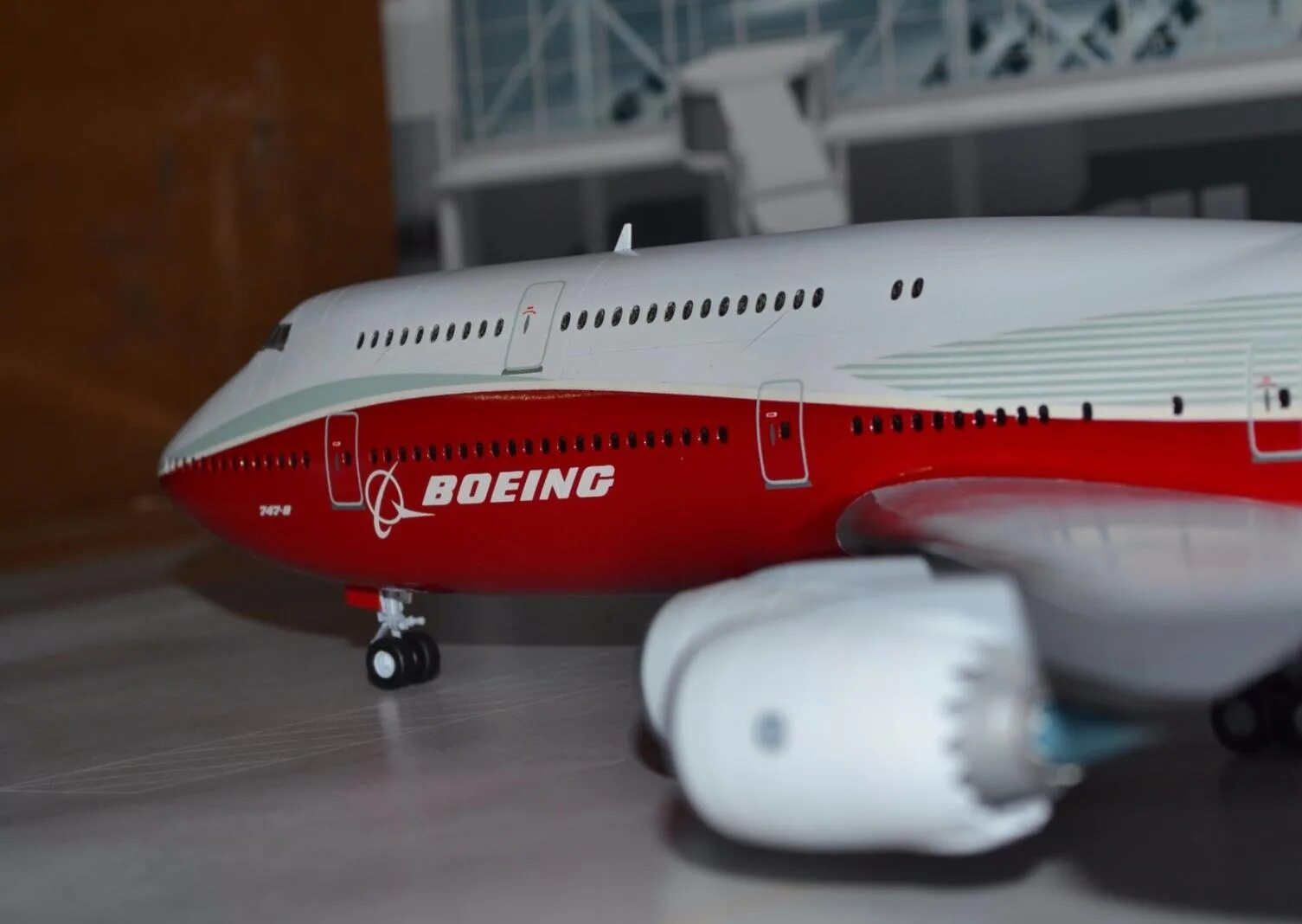 Модель боинг 747. Боинг-747-8 1/144 звезда. Пассажирский авиалайнер боинг 747-8. Самолеты revell боинг 747-400. Боинг 747 звезда.