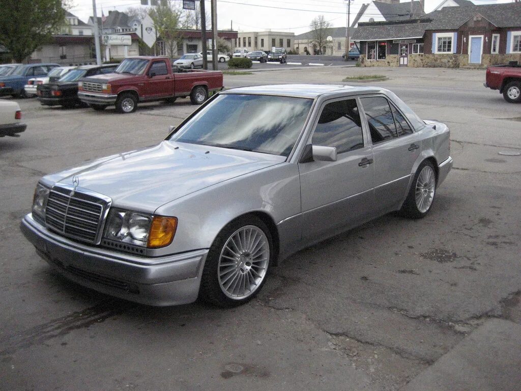 мерседес 124 в черном цвете. Mercedes-benz w124, 1991. серый 124. W124 1989. Mercedes-benz w124, 1991.