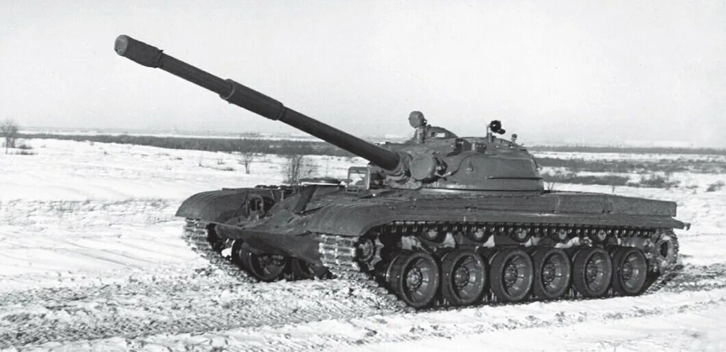 Парк победы зеленодольск танк т80. Т-80б т-80бв. Объект 80. Т 80 объект 219. Т-80бвм с каз арена.