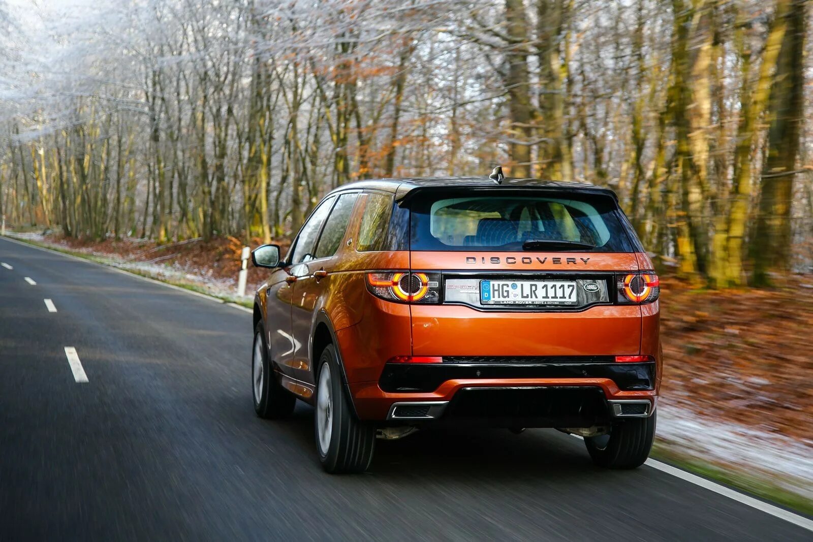 Дискавери спорт l550. Discovery sport l550. Тонировка задних фар land rover discovery sport l550. Дискавери спорт l550. Land rover discovery sport l550.