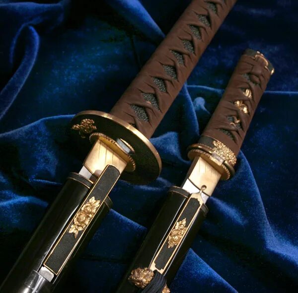 клинок «жемчужина востока». самый дорогой меч. сабля бао тенг. жемчужина востока нож. сабля бао тенг.