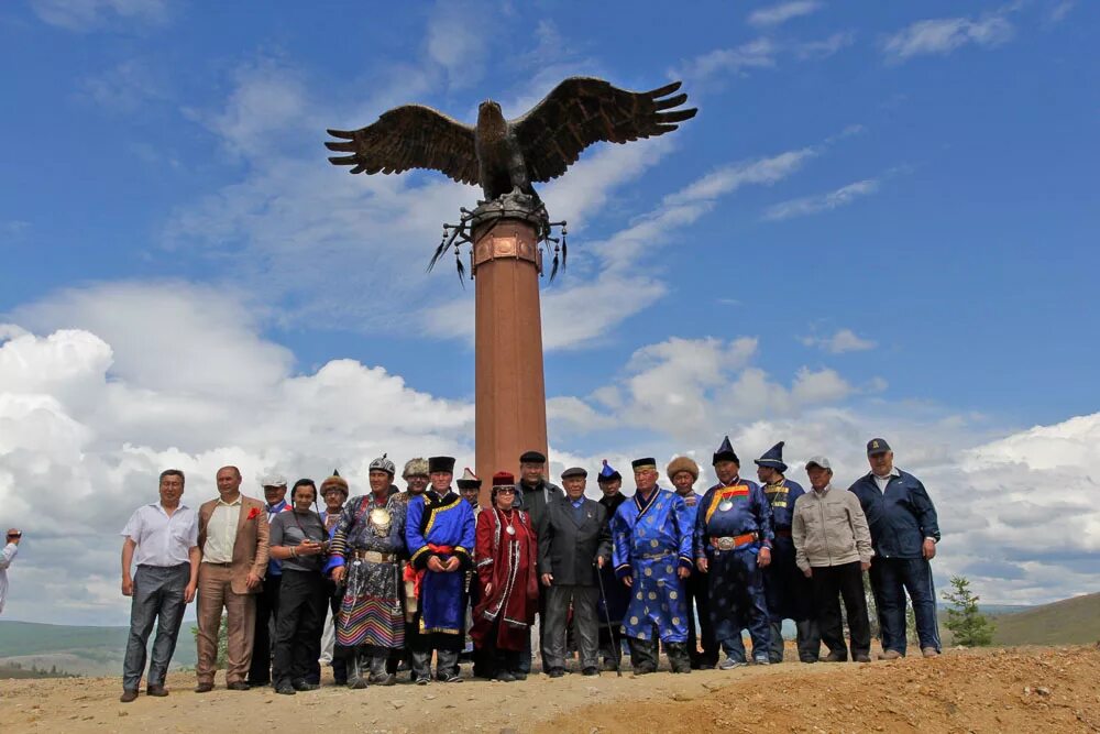 Погода в еланцах ольхонского. Еланцы Ольхонский район Иркутская область. Ольхонский район село Еланцы. Село Еланцы Байкал. Ольхонский район достопримечательности.