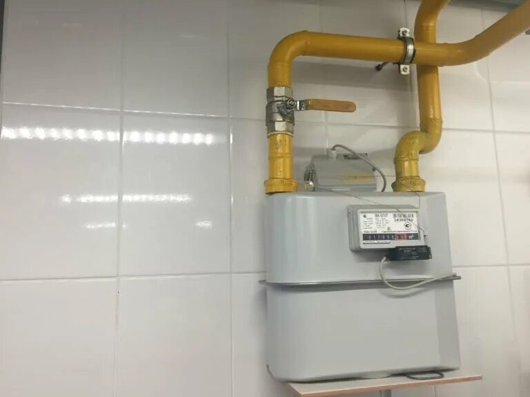 Житель Оренбургского района борется с незаконными врезами в газовую трубу - МК О