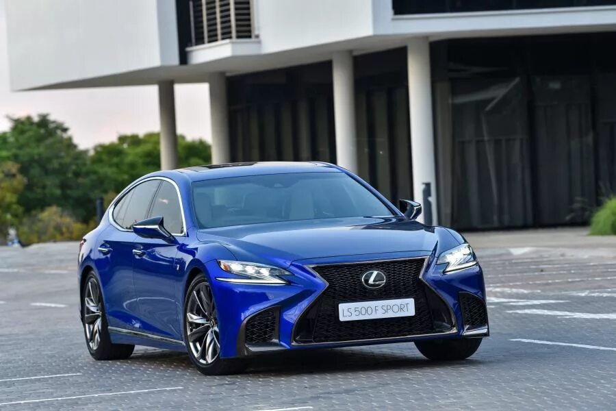 Gs f sport. Лексус лс 500 f Sport. Lexus GS F Sport 013. Lexus GS 500. Лексус f Sport 2019.