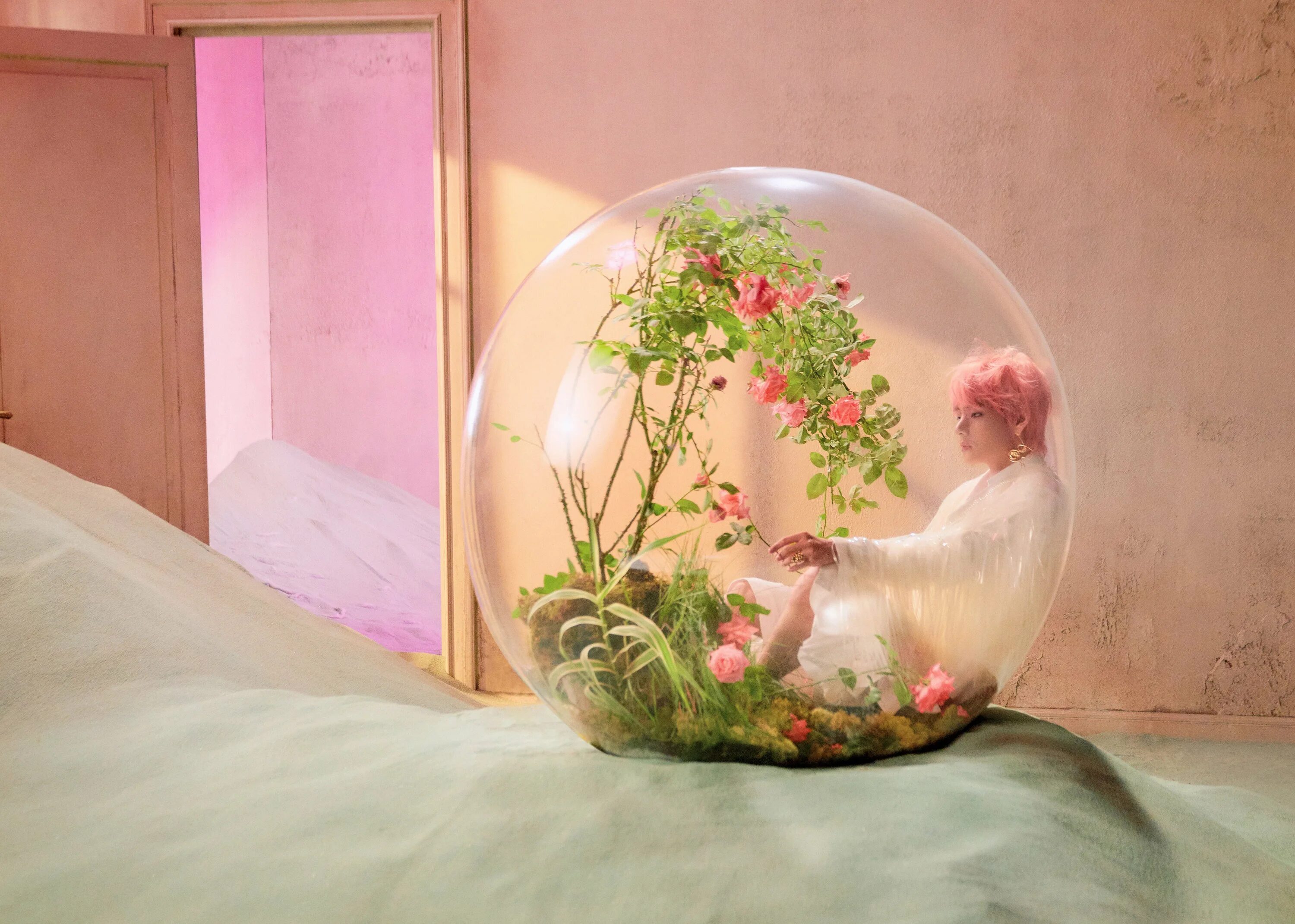 Бтс фотосессия love yourself answer. Bts love yourself answer карточки. Answer e. Bts фотосессия love yourself her. Бтс фотосессия love yourself answer.