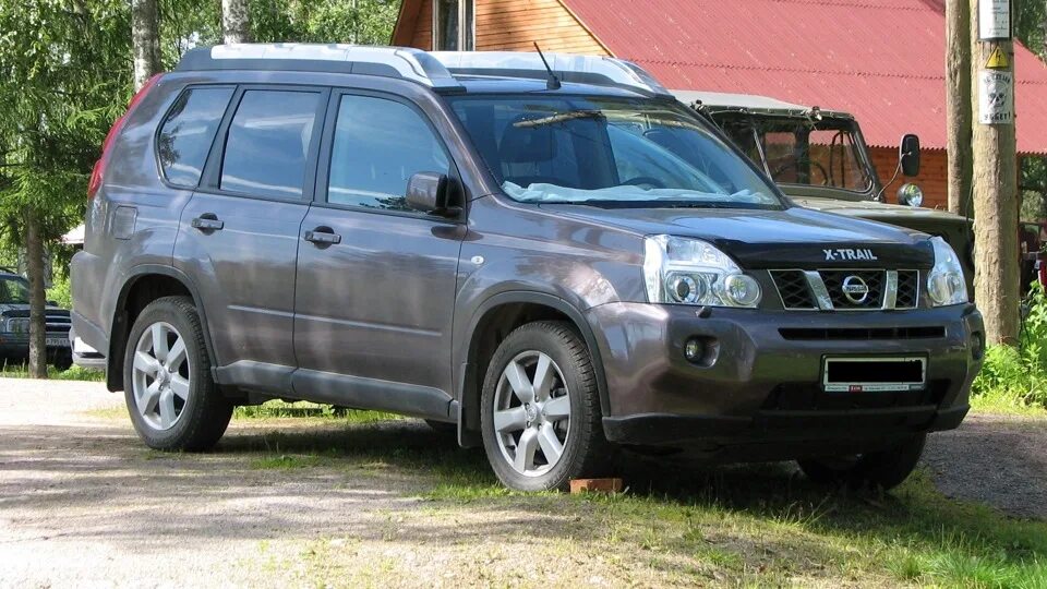 X trail 2 поколение. Ниссан х-Трейл 2.5. Nissan x-Trail, 2.5 l, 2014. Ниссан х-Trail 2.5 se 2008 года. Ниссан х Трайл 2-го поколения бензиновый 2,5 литра.