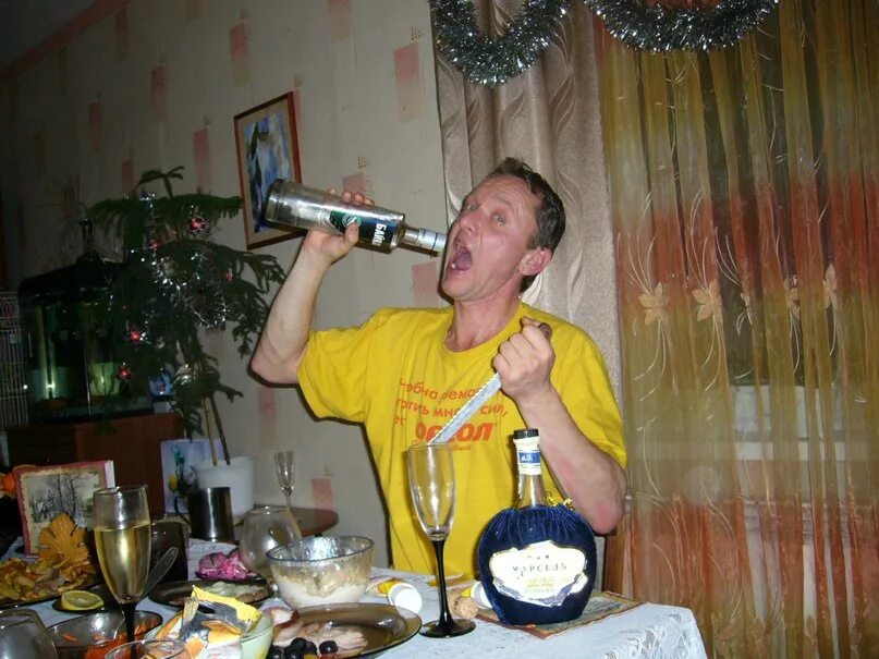 слушать песню придурок