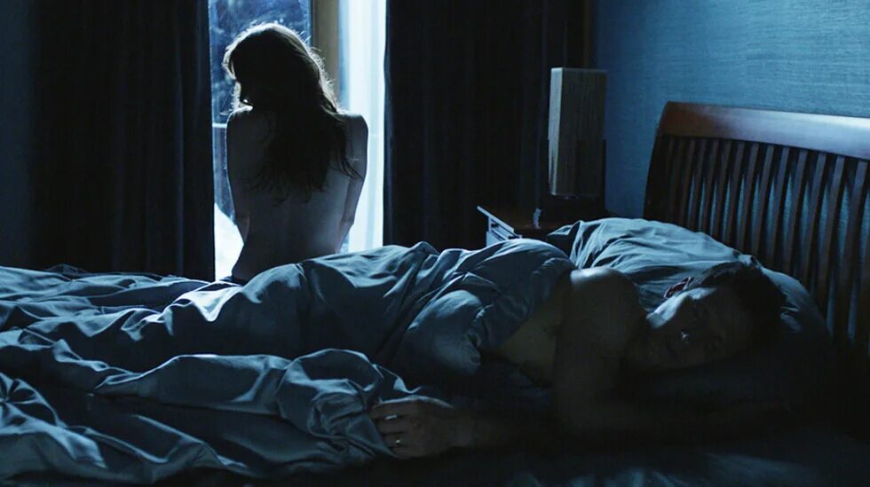 За глаза твои карие и улыбку шикарную. Итальянец стихотворение михаила светлова. Песня за глаза твои карие за ресницы. Песня за глаза твои карие за ресницы. Итальянец стихотворение михаила светлова.