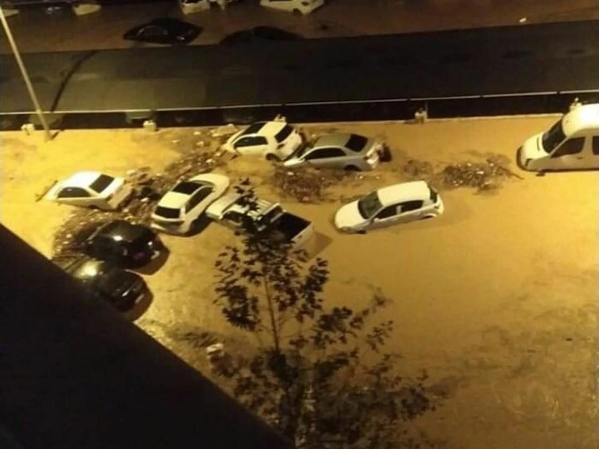 Половодье затопление. Анталия потоп сегодня. Анталия затопило. Анталья наводнение. После наводнения.