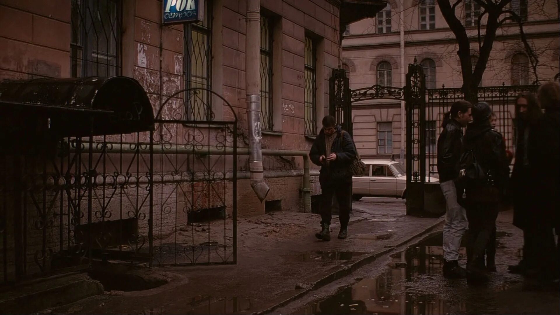 как снимался «брат 2». брат сергей бодров и балабанов. балабанов брат 2. фильм брат кирочная улица. фильм брат на мосту.