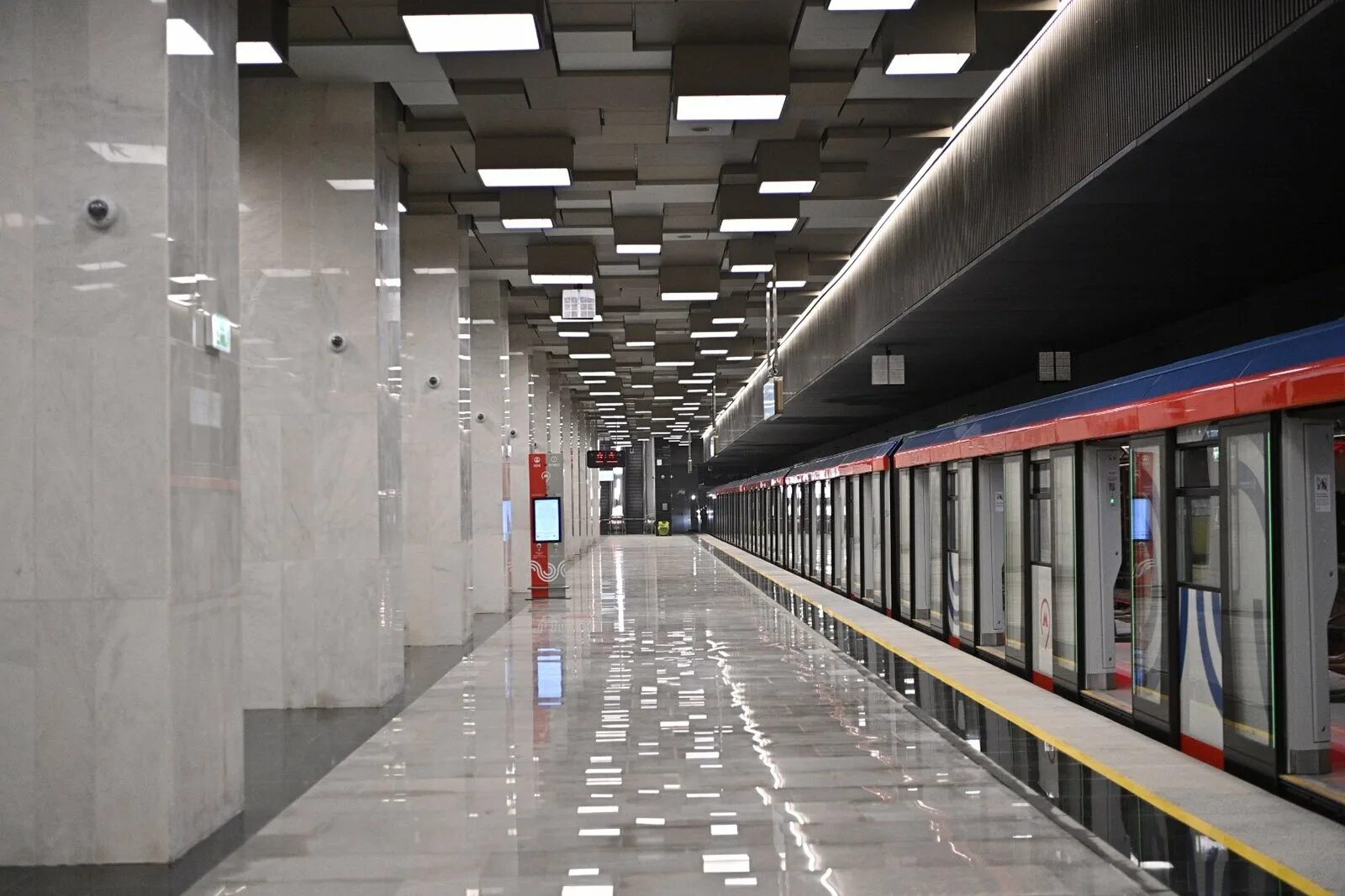 Улица вернадского метро. Проспект вернадского (станция метро, большая кольцевая линия). станция проспект вернадского бкл. станция зюзино бкл. станция метро проспект вернадского бкл.