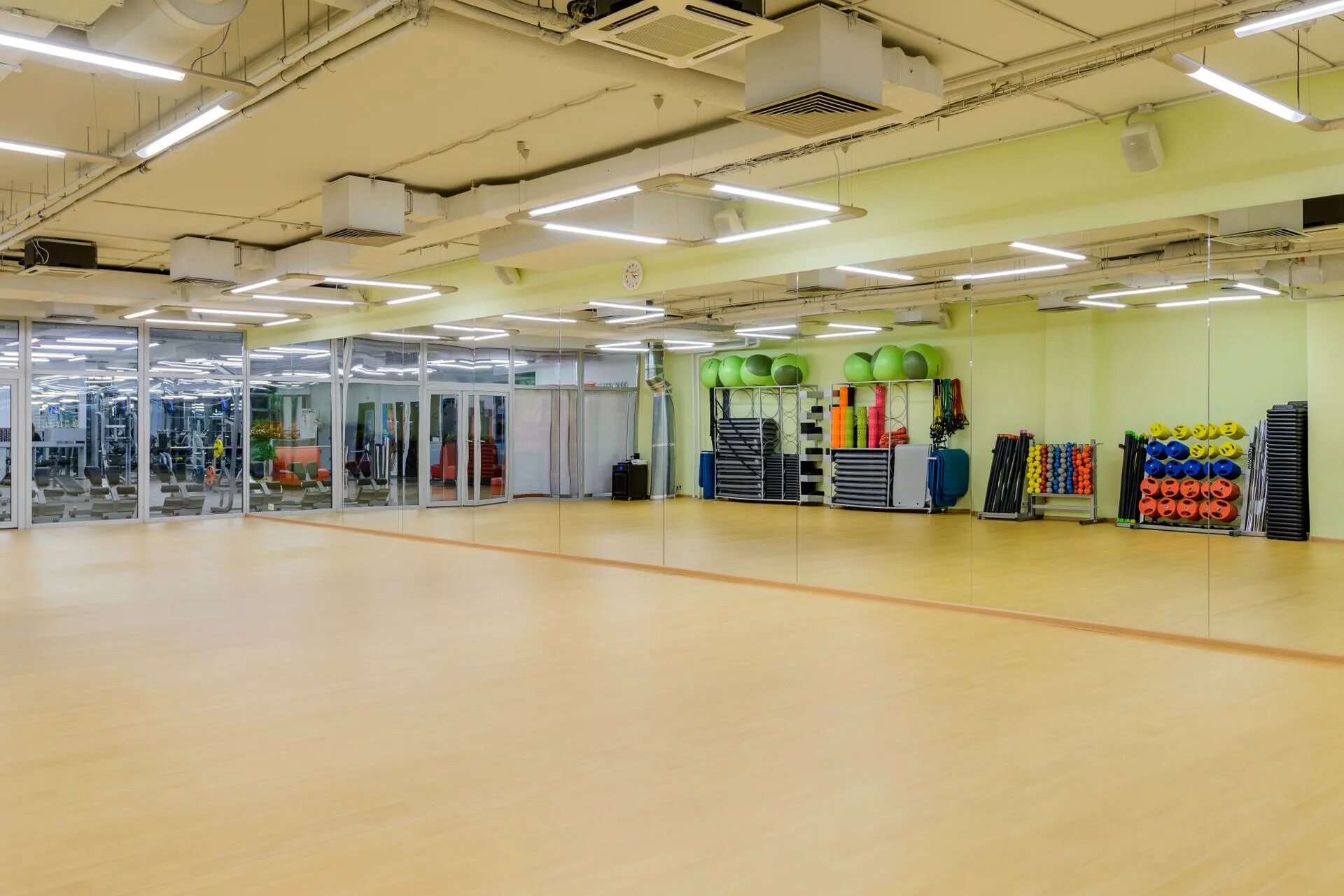 Fitness 24 просвещения. Fitness 24 санкт-петербург народная улица. Фитнес клубы в туле. Фитнес 24 на лиговском. Фитнес 24 на народной.