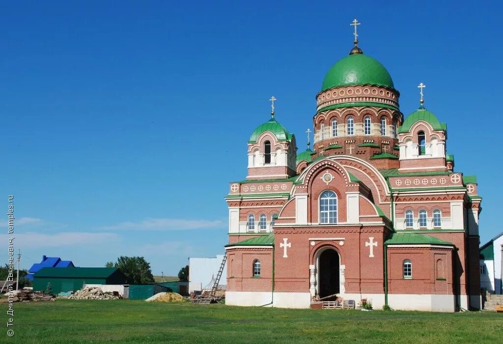 Западный троекуровский пруд. Троекуровский монастырь Липецкая область Лебедянский район. Троекурово Липецкая область монастырь. Село Троекурово Лебедянский район Липецкая область.