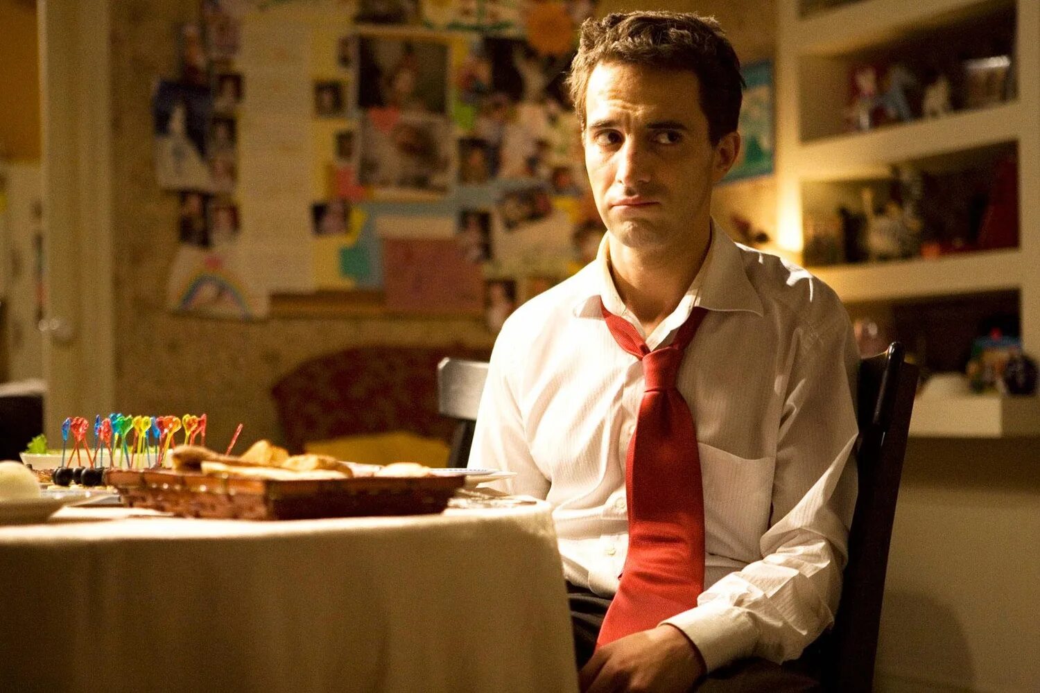 Обстоятельство фильм. Обстоятельства фильм 2009. Обстоятельства фильм 2009. Обстоятельства 2009. Обстоятельства 2009.