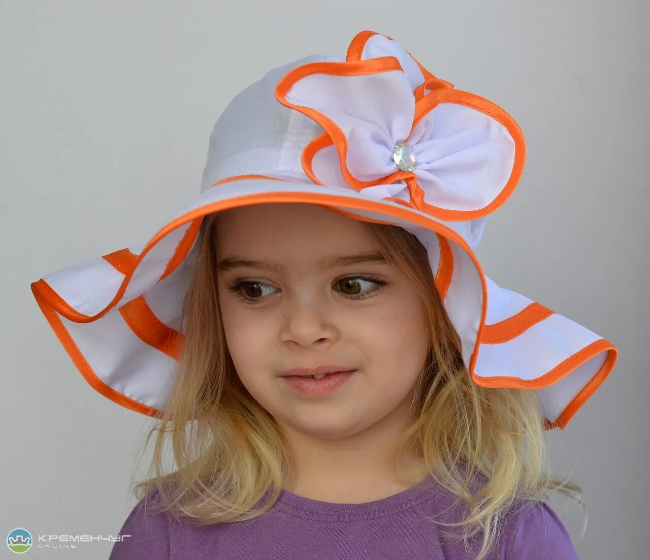 Панамка для девочки 2 года. Шляпки для девочек. Детские летние шляпки. Красивые шляпки для девочек. Летние шляпы для девочек.