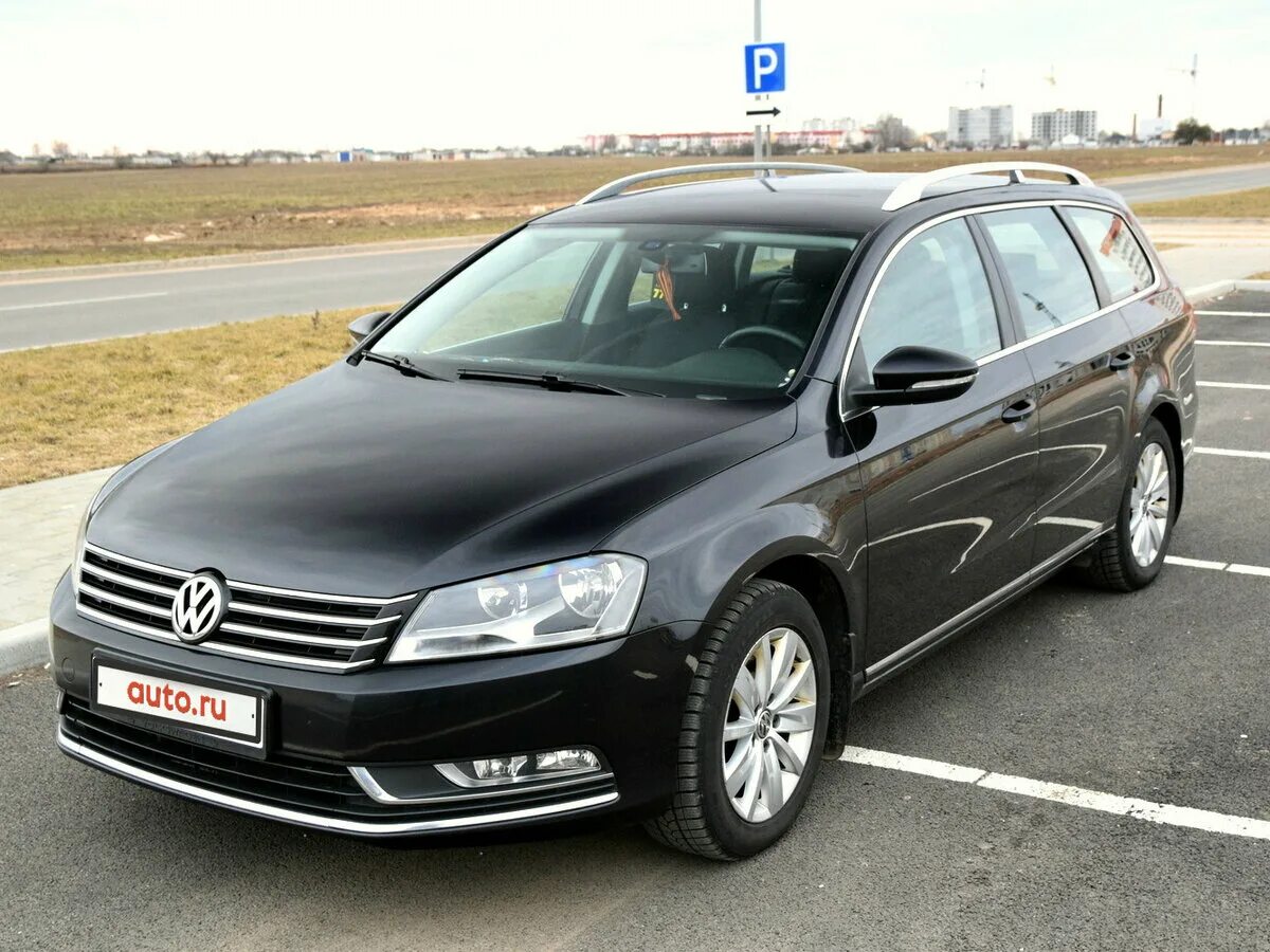 Куплю фольксваген пассат б универсал. Пассат b7 универсал черный. Volkswagen Passat 2011 универсал. Пассат 2011 дизель. Volkswagen Passat универсал черный.