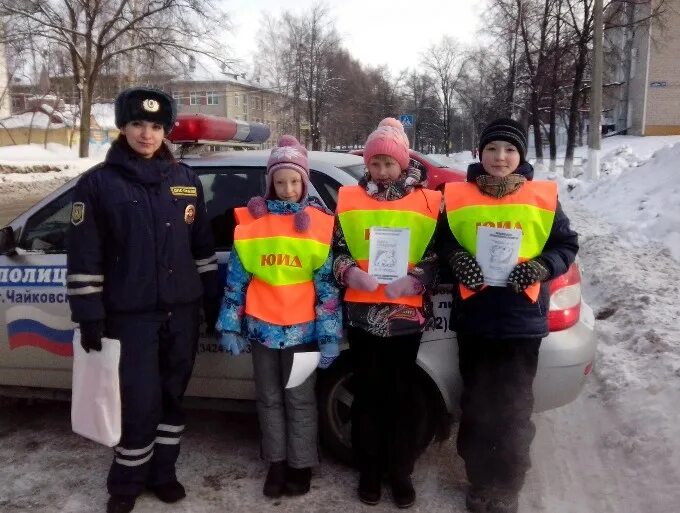 Телефон административной практики гибдд. Практика в ГИБДД. Сотрудники ДПС малая Пурга. Инспектор ГИБДД Камешково. Добрый сотрудник ГИБДД.