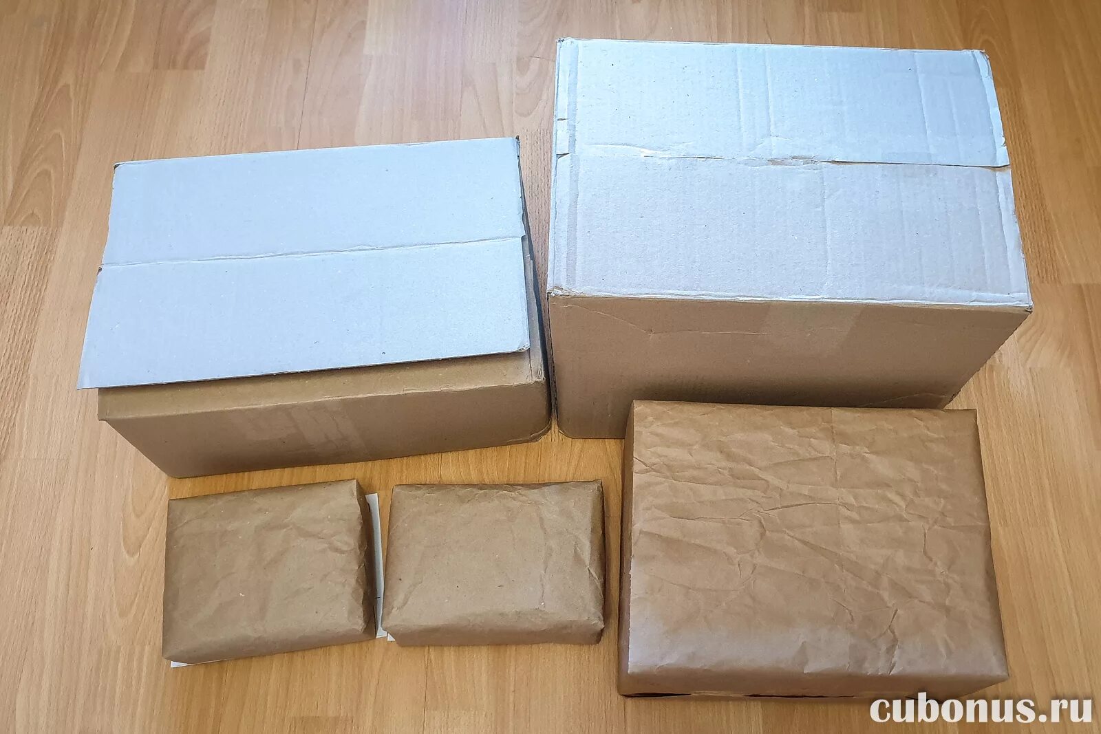 Посылка нестандартная. Упаковка посылки. Упаковка для пересылки. Коробки запечатанные посылки. Упаковка посылки для отправки.