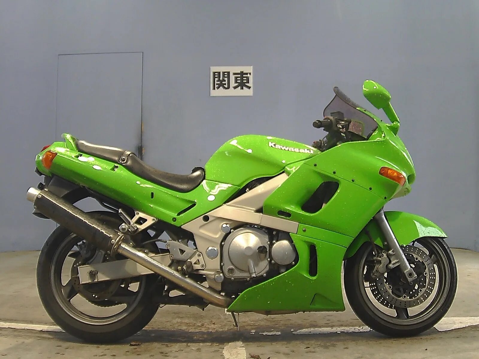 Kawasaki ZZR 400. Kawasaki ZZR 400 2. Кавасаки ZZR 400. Мотоцикл Kawasaki ZZR 400. Kawasaki 400 купить