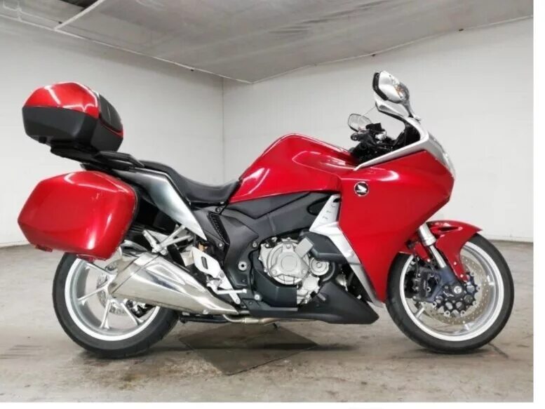 Honda vfr 1200 2010 года. Мотоцикл honda vfr 1200. Honda vfr1200f dct. Ямаха спорт турист 1200. Honda vfr1200fd.
