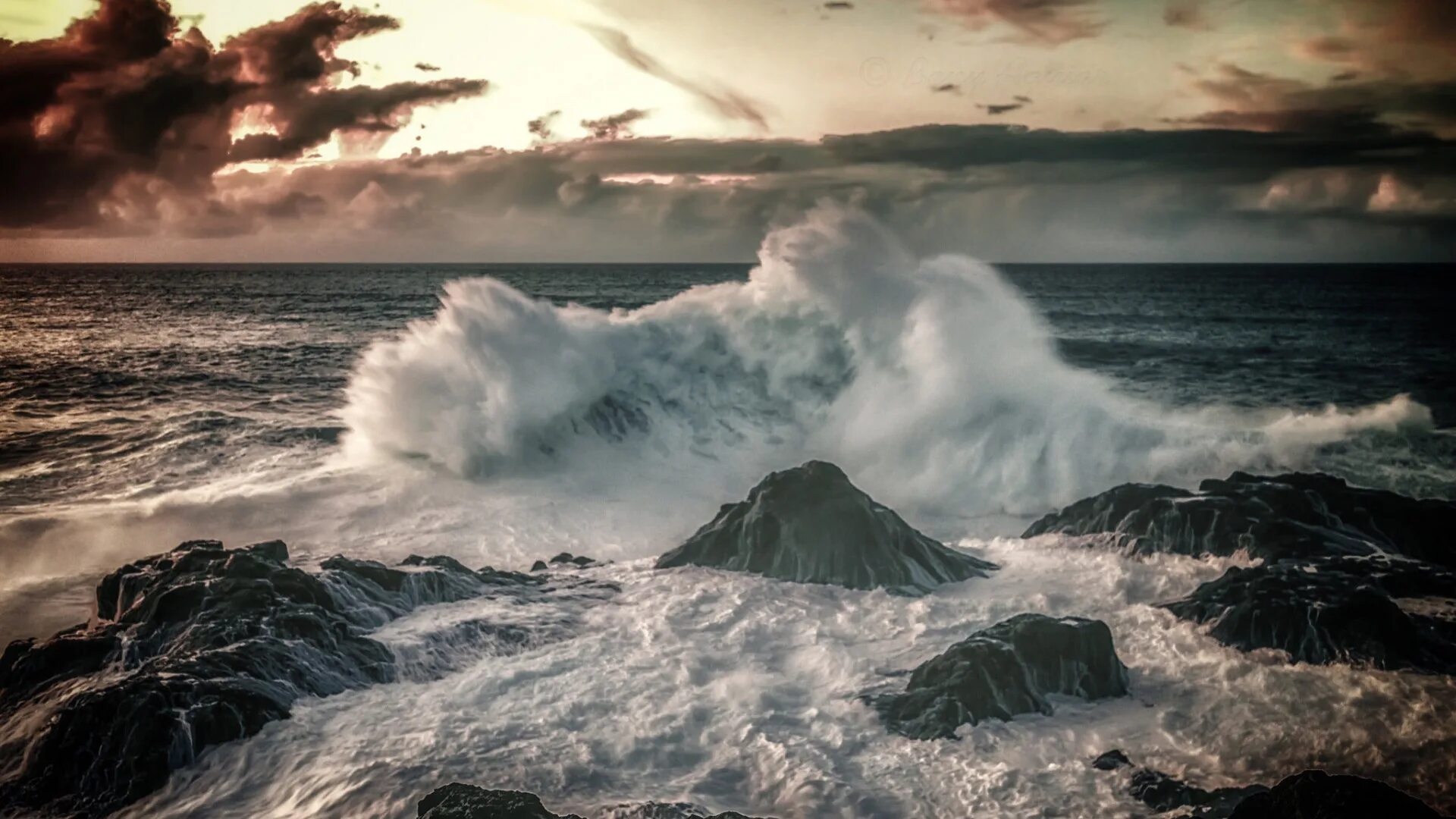 Энди Симмонс пейзаж море шторм. Ледовитый океан шторм. Атлантический океан шторм. Океан Атлантика Канарские острова.