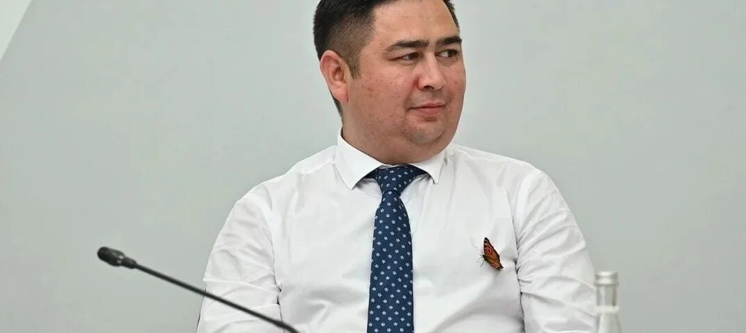 Вице премьер башкирии. Бадранов уфа. вице-премьер башкортостана.