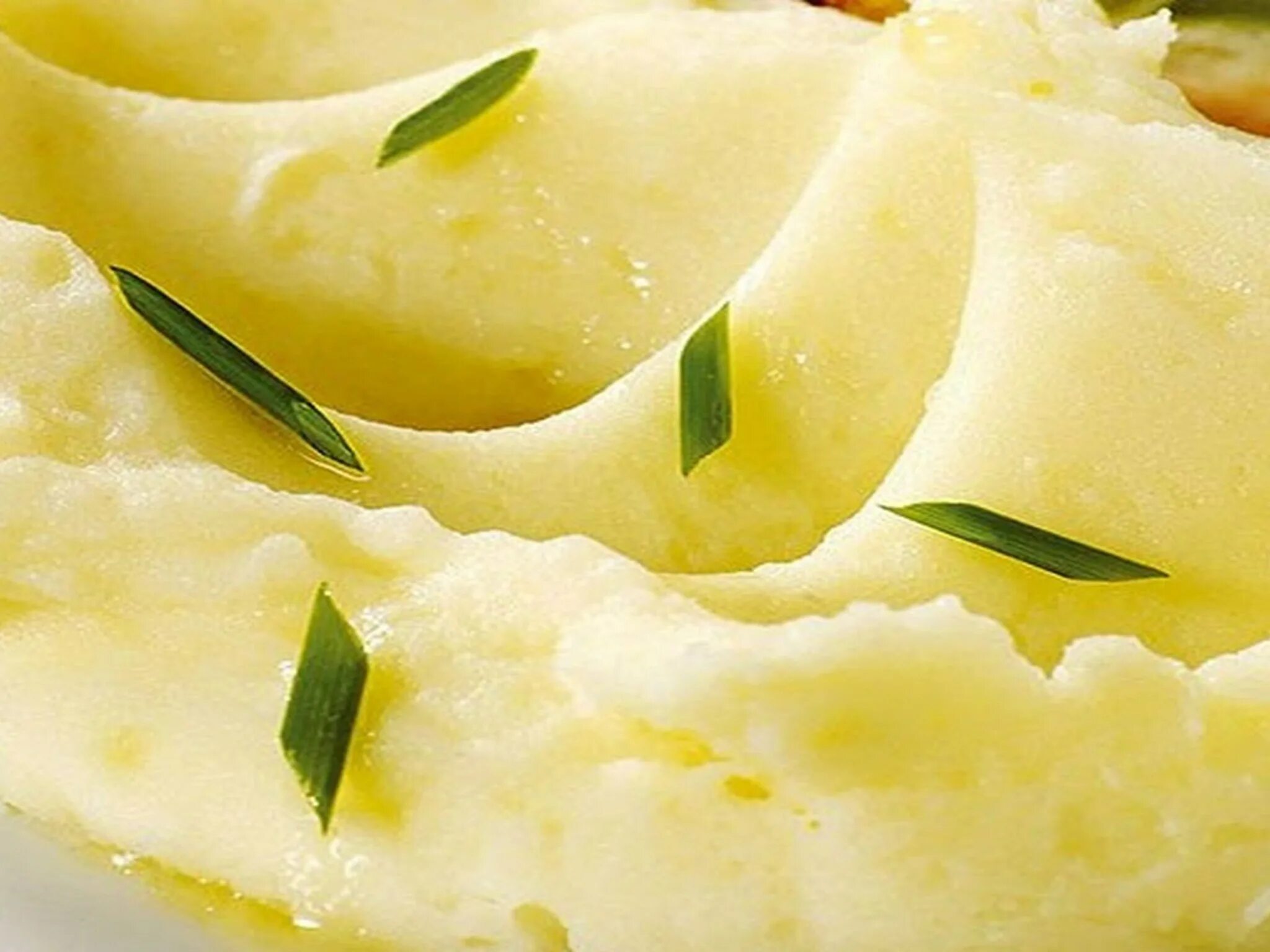 Полезно ли пюре. Картофельное пюре. гарнир к пюре картофельному. пюре фон. картофельное пюре обои.