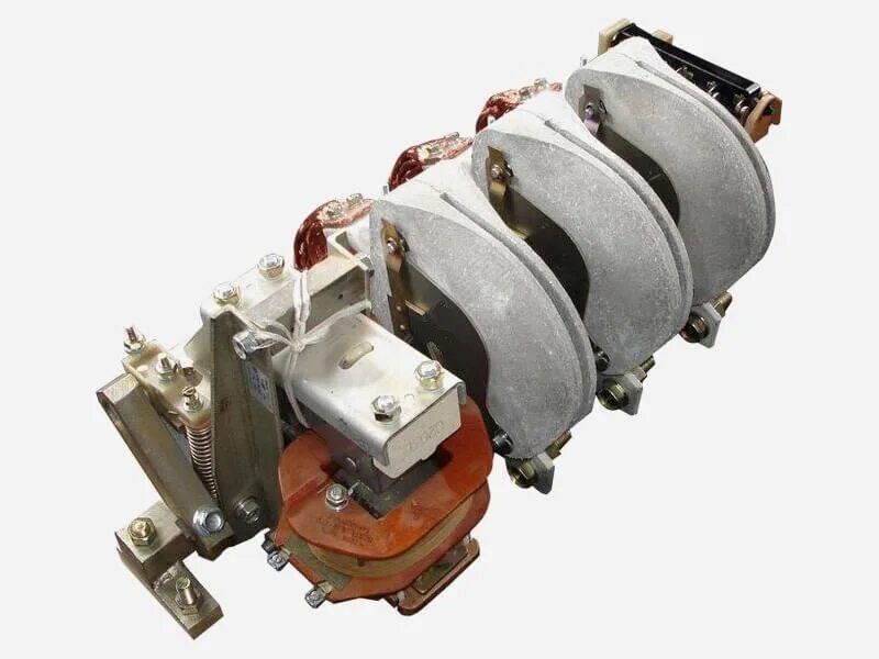 Ekf контактор 380. Uкат 380в. Uкат 380в. Контактор 630а 380в. Контактор кт-6053 630а 380в.