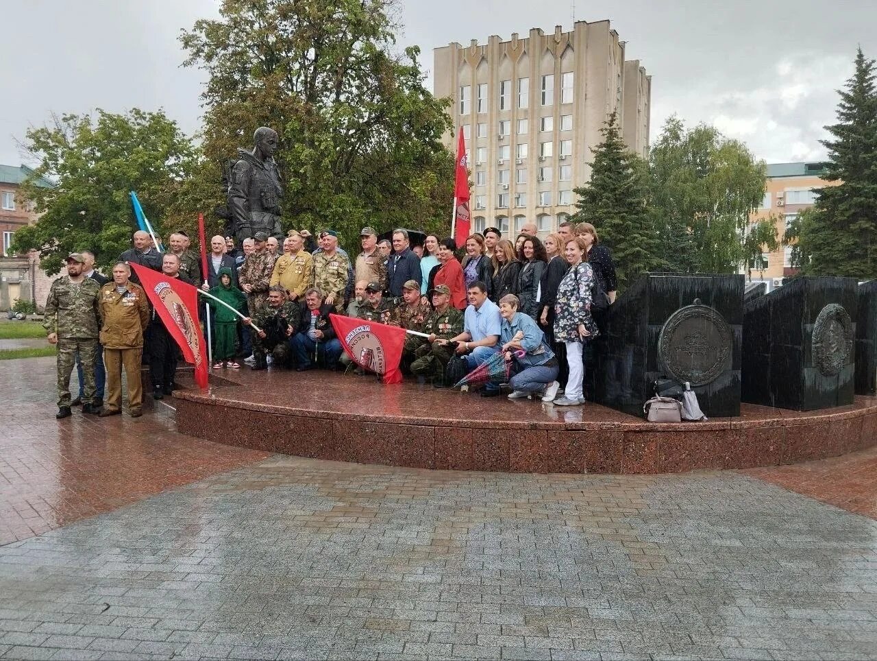 Военные памятники. Афганцы ветераны боевых действий. Памятники афганской войны. Мемориал афганские ворота в Пензе. Участники боевых действий 2023 год