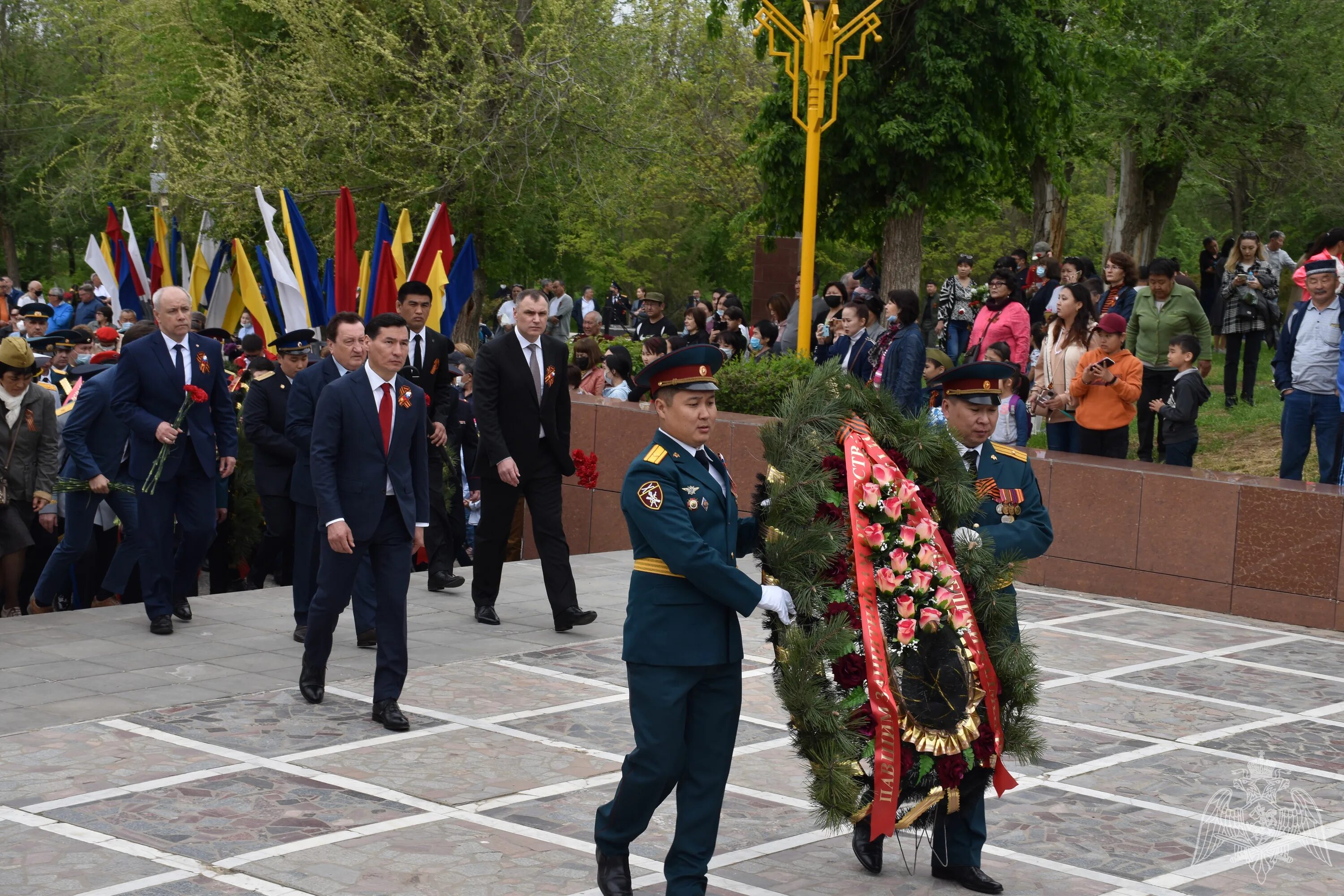 5 мая мероприятие. 9 Мая Элиста. День Победы Элиста. 9 Мая мероприятия в Элисте. Праздничные мероприятия в парке Победы в Элисте.