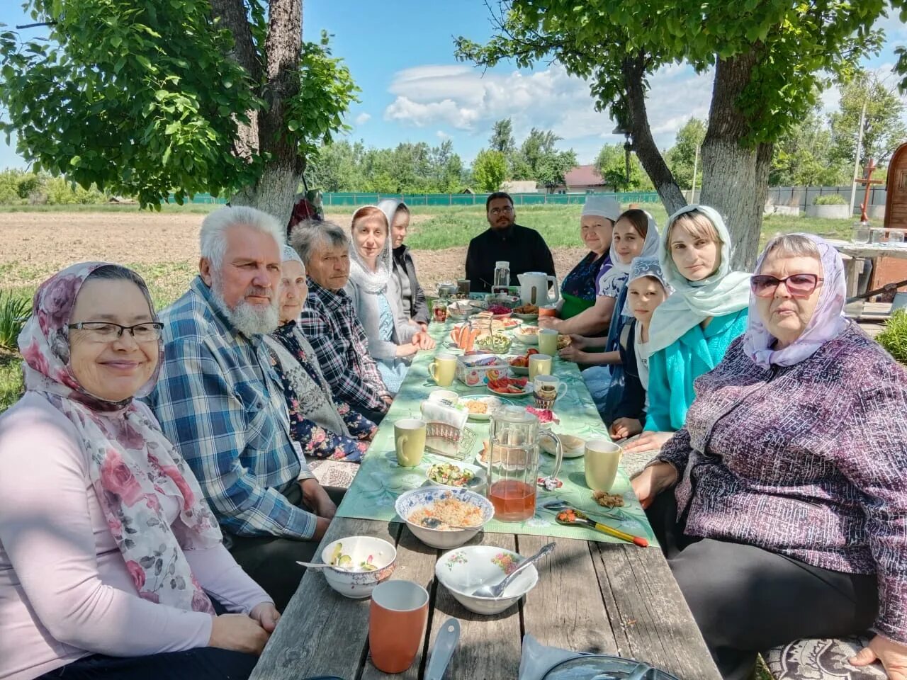 Погода новосысоевка приморский край. Священник фото. Новосысоевка. Погода в Новосысоевке на 10 дней.