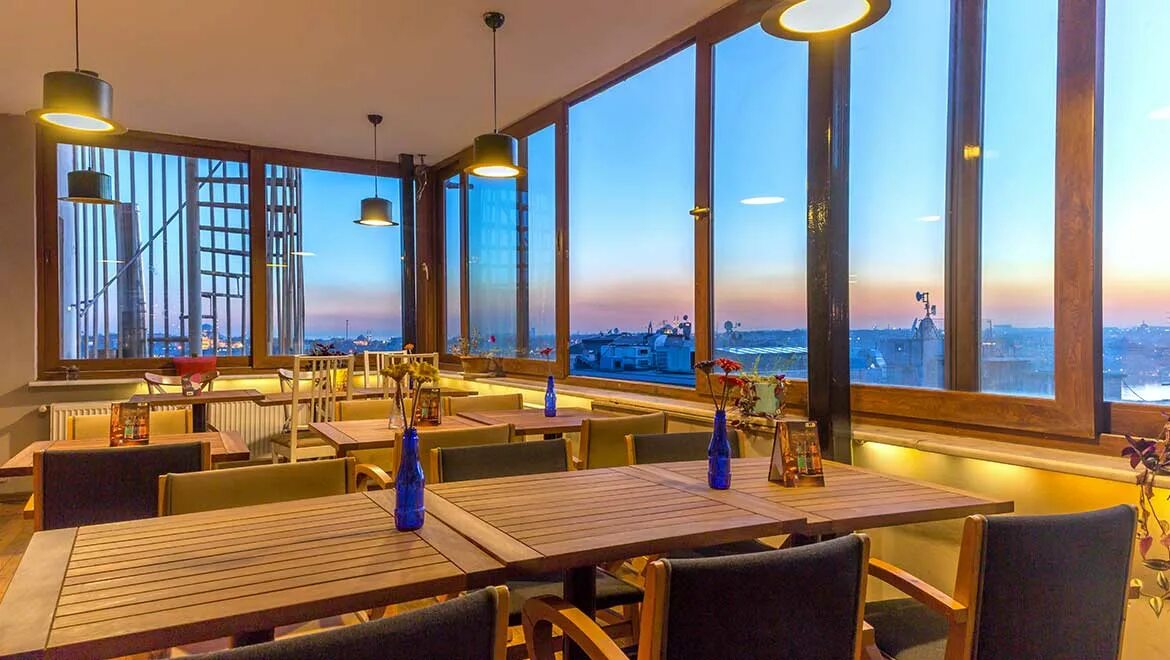 Ресторане бау. Felice ресторан ереван. Ресторан новиков стамбул. Ресторан bau астана. Ресторан алматы.