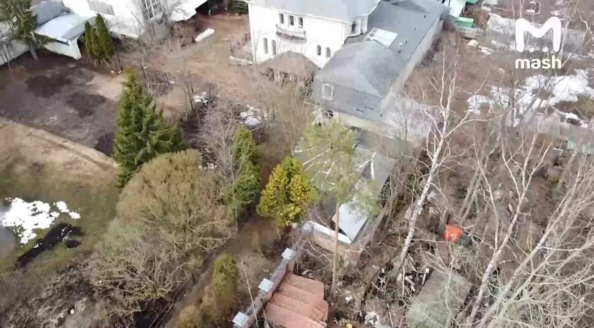 У невзорова конфисковали имущество. Вилла невзорова в италии. Лисий нос невзоров. Невзоров дом в лисьем носу. У невзорова конфисковали имущество.