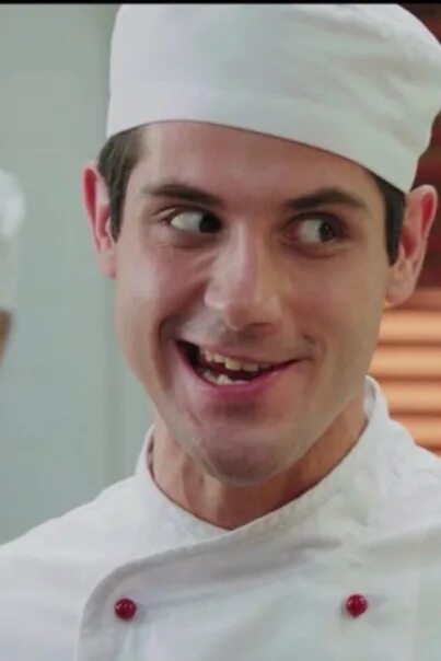 Огузок аватарка. Огузок аватарка. Максим огузок кухня. Максим лавров. Марк богатырев огузок.