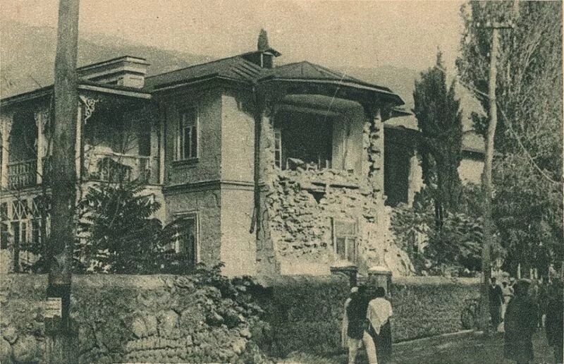 землетрясение в ялте 1927. крымское землетрясение 1927. ялтинское землетрясение 1927. землетрясение в крыму в 1927 году. землетрясение в крыму в 1927 году.