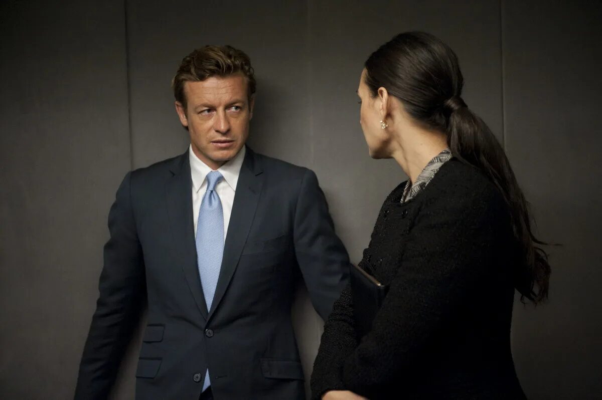 Маржин колл 2011. Предел риска (margin call), 2011. Предел риска 2011. Предел риска 2011. Кевин спейси предел риска.