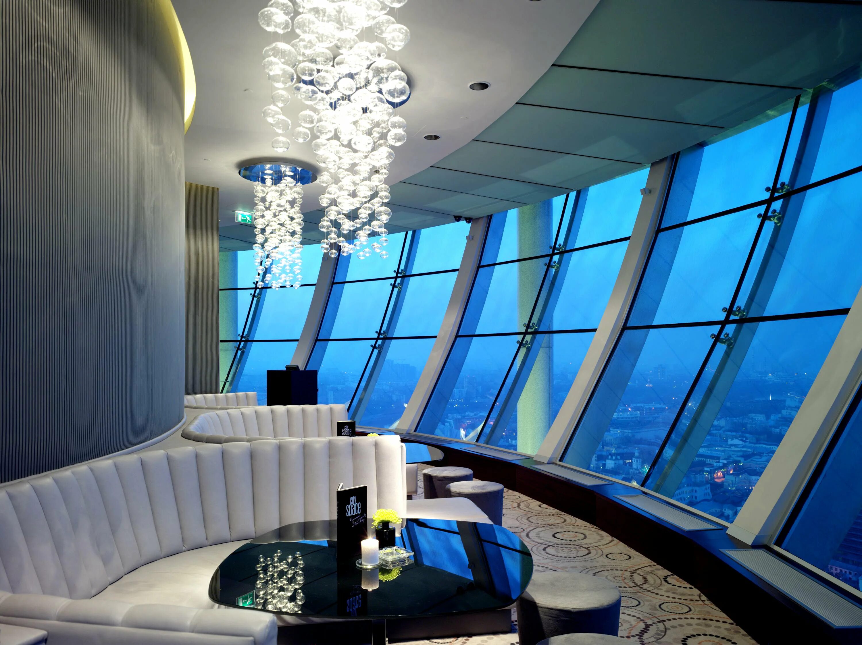 Отель москва сити с панорамным видом. Отель Swissotel красные холмы. City Space Bar & Restaurant, Москва. Swissôtel красные холмы Москва. Красные холмы бар City Space.