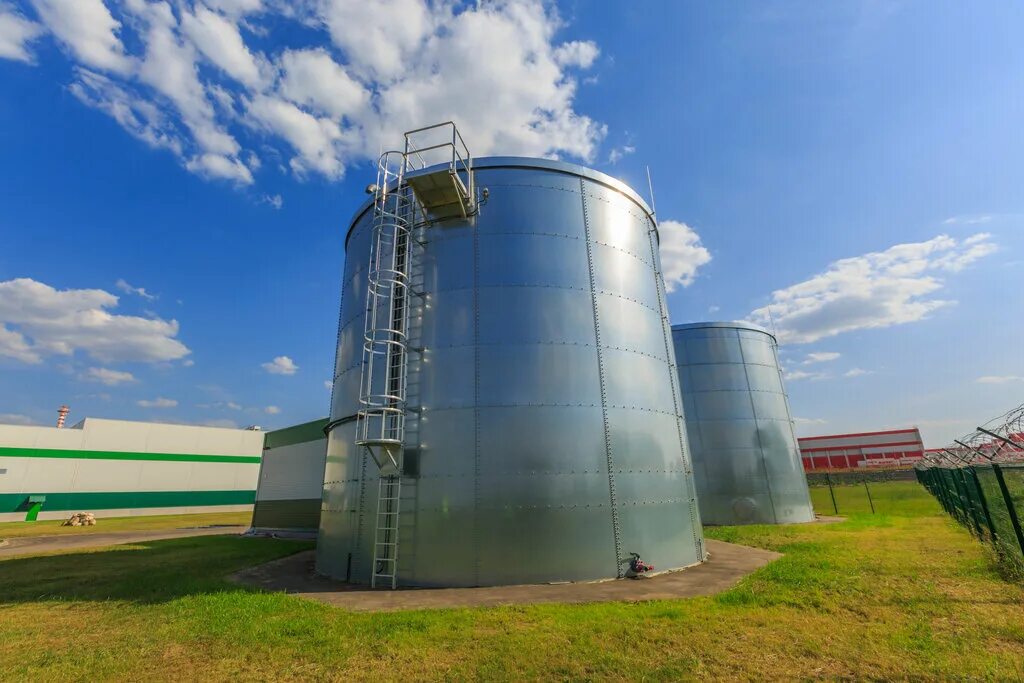 Нефтебаза ручьи санкт-петербург. 1 нефтепродукт. Бензовоз таиф. Нефтебаза хмура. 1 нефтепродукт.