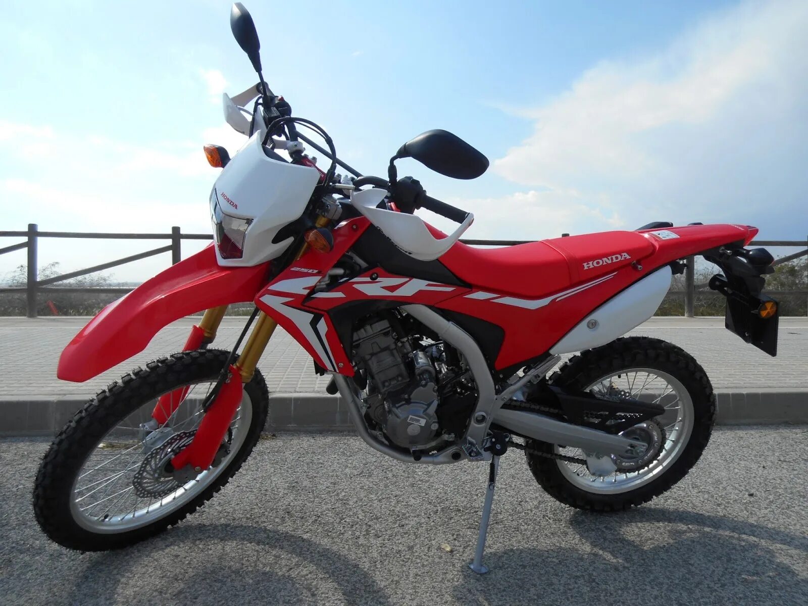 Honda 250 l. Honda crf250l. Хонда ЦРФ 250 Л. Honda crf250l 2017. Honda CRF 250 L Adventure.