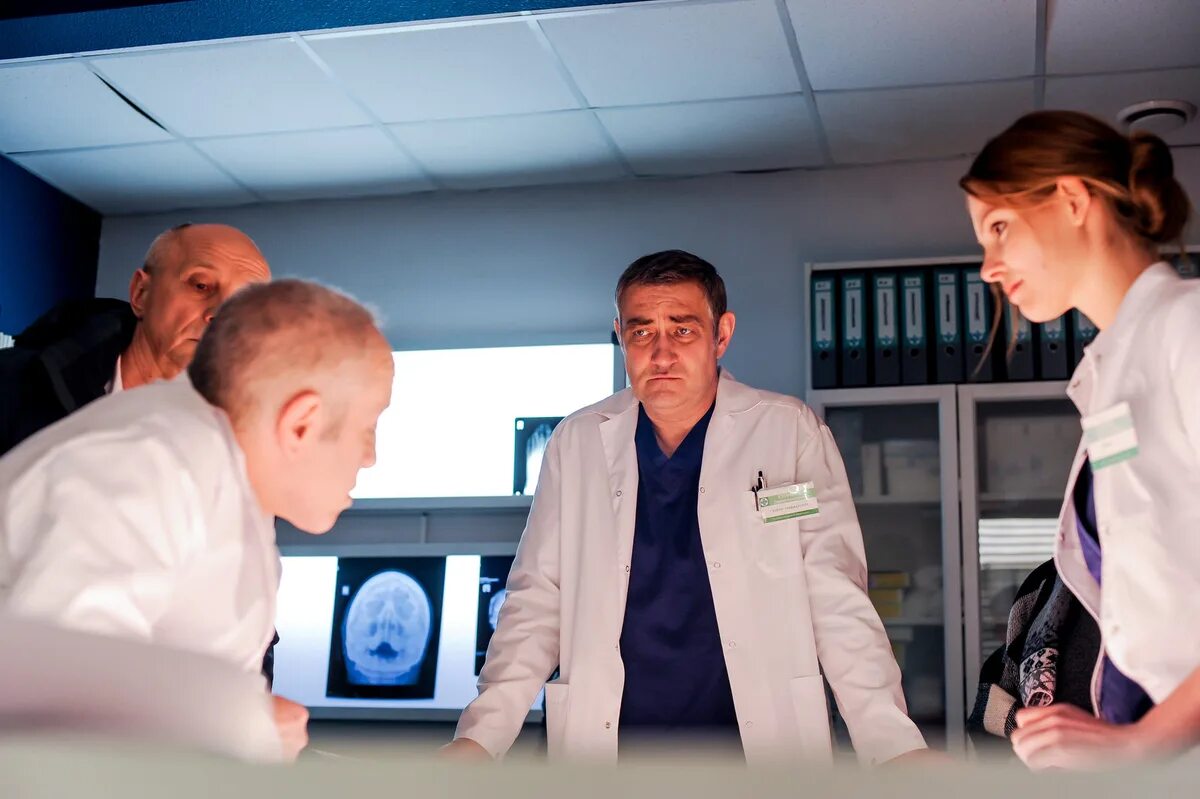 Склифосовский 1 дата выхода. Сериал склифосовский 2022 9 сезон. Доктор брагин склифосовский. Мария куликова склиф 8. Склифосовский 9 сезон.