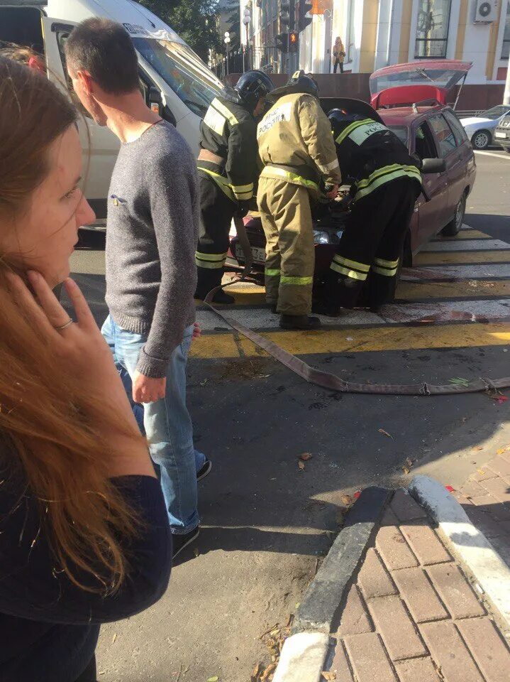 Типичный инцидент. Малыш на маленьком велике врезался. Авария пермь ильинский. Типичный инцидент. Драка в новосибирске вчера.