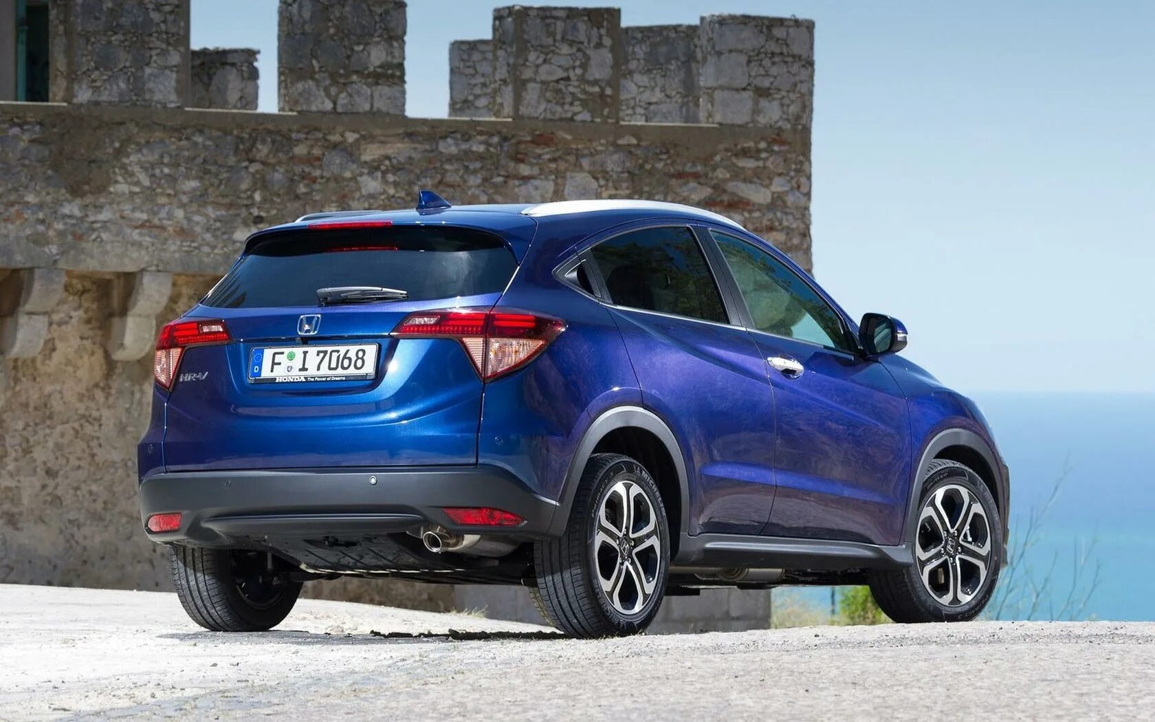 Хонда hr. Honda HR V 2014. Ниссан HR V.