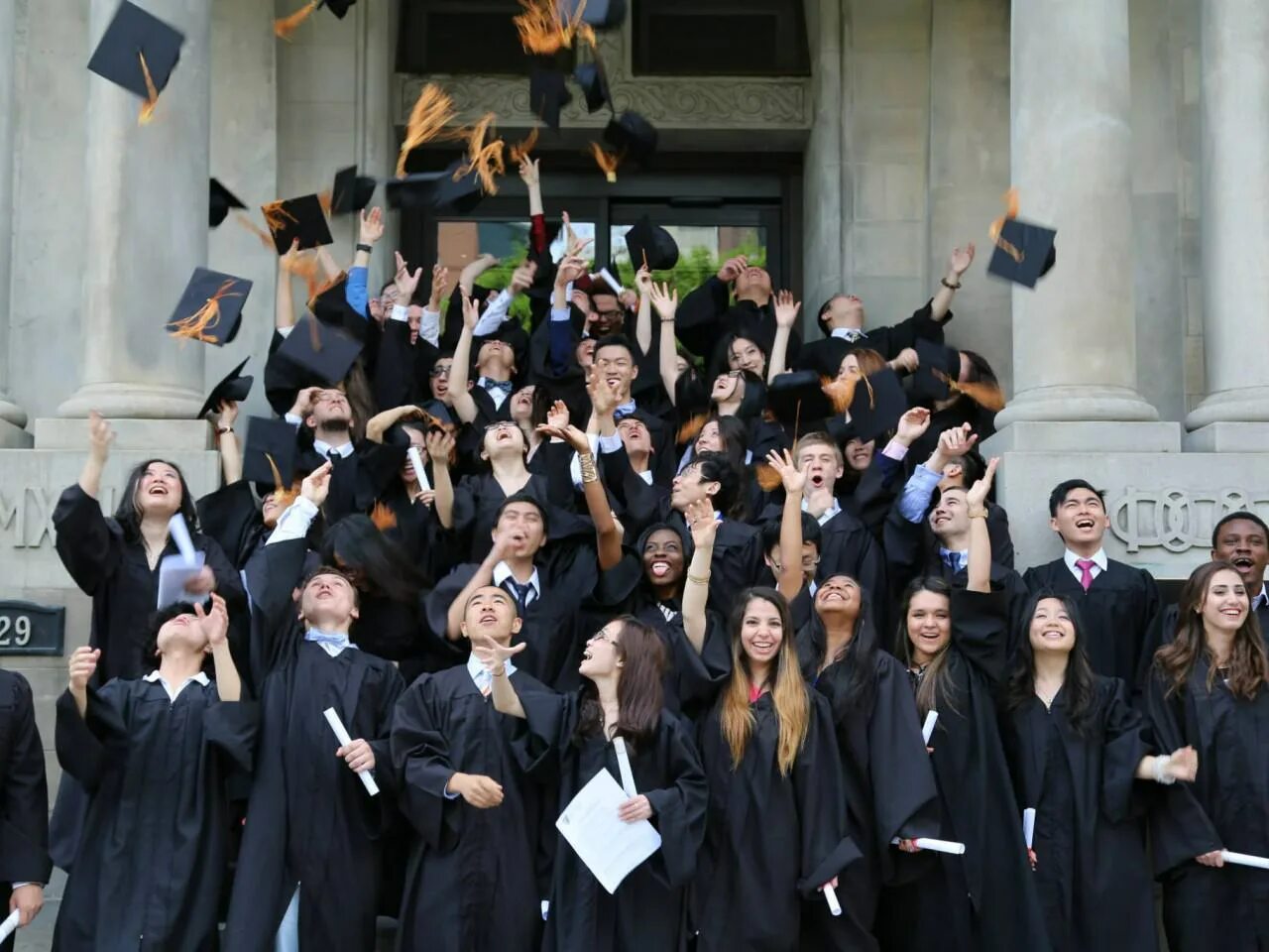 Graduate exams. Школы в Канаде. Бремар колледж. Выпускник вуза. Образование в Канаде.