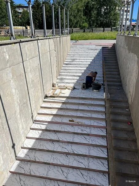 Нерегулируемый пешеходный переход правила для пешеходов. Нерегулируемый пешеходный переход. Переход проезжей части. Пдд для пешеходов на пешеходном переходе. Переходов вышли.