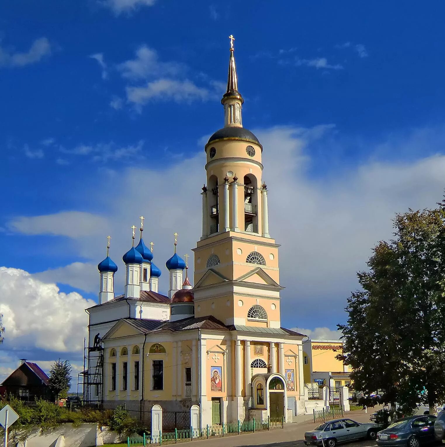 монастырь в боровске калужской области. городское поселение город боровск. калужская обл боровский район пафнутьев боровский монастырь. город боровск калужской области. боровск калужская губерния.