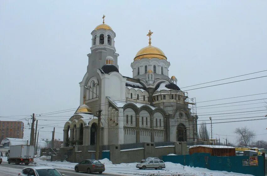 Церкви куйбышева. Всехсвятская Церковь Самара. Храм на Тухачевского в Самаре. Самара улица Тухачевского 219 Церковь всех святых. Храм в честь всех святых в Самаре на улице Тухачевского..