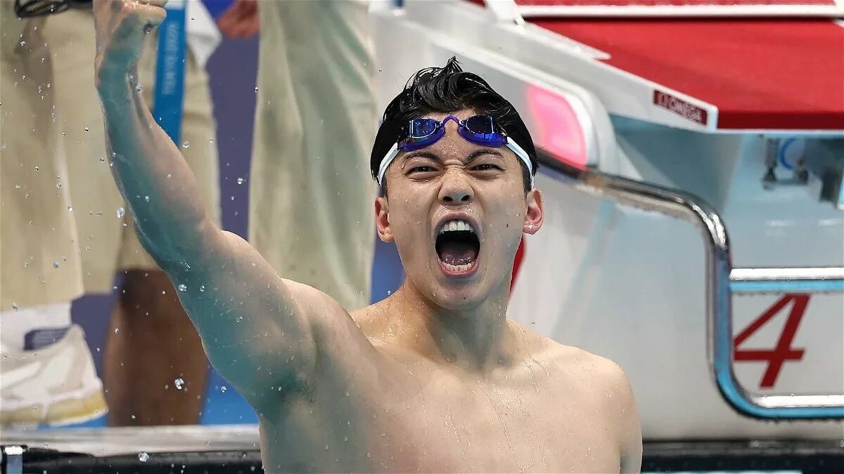 He will swim. Вонг Шун пловец. Ван Шунь. Олимпийский чемпион по плаванию 2021.