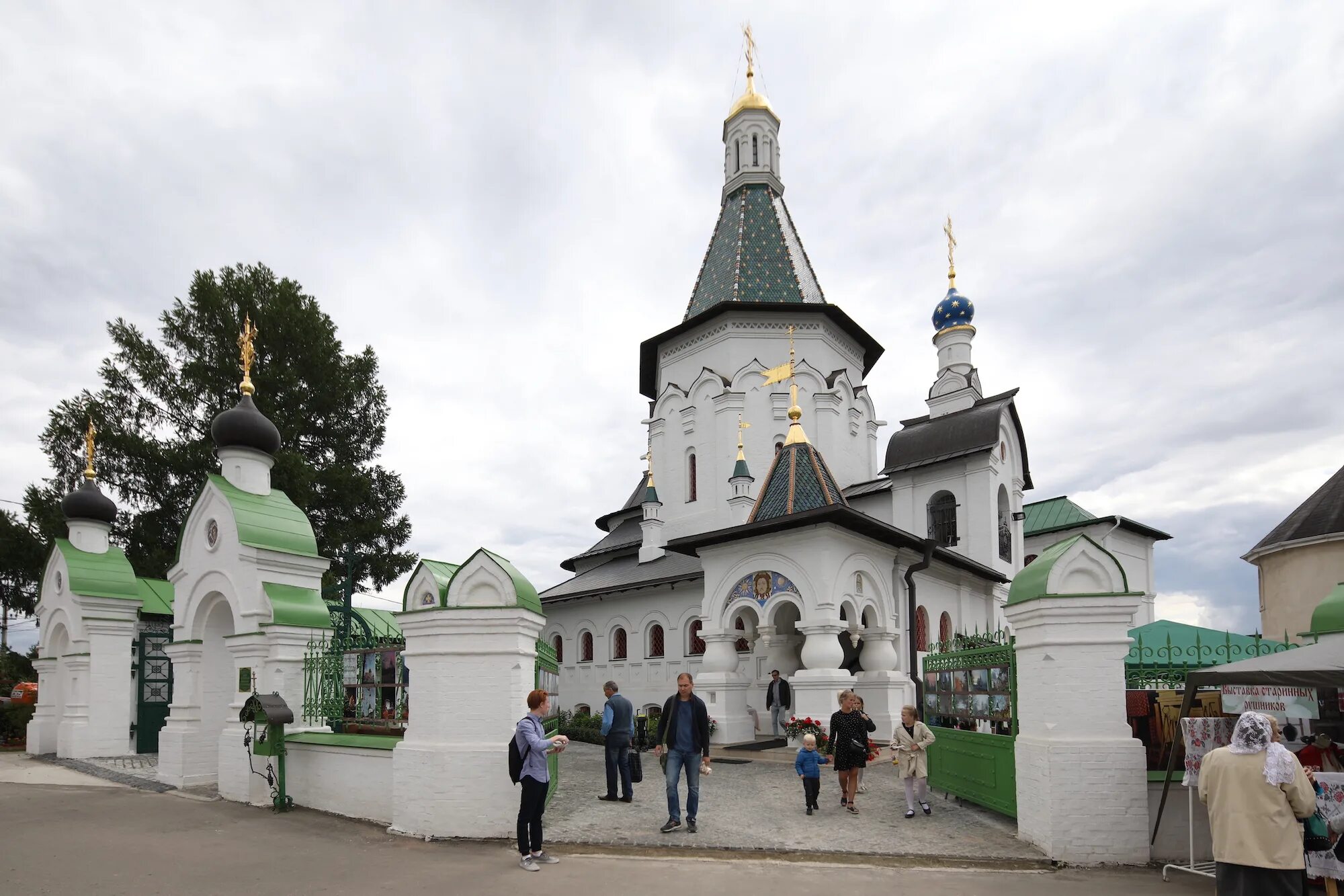 Никольская церковь никулино истра. Истра никулино. Истра район никулино. Церковь николая чудотворца (истра). Церковь николая чудотворца (истра).